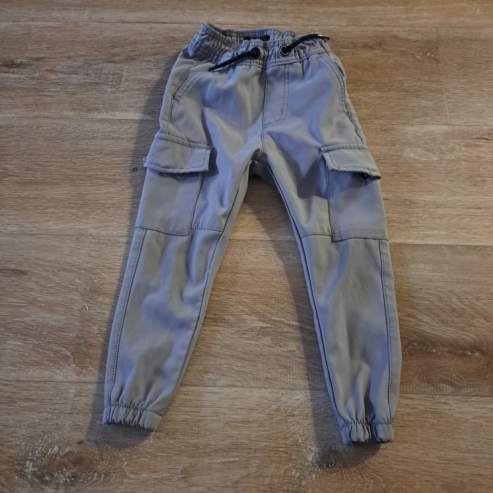 Public Supply Co. Kid's Gray Cargo Pants Drawstring Elastic Waist Ankles Size 3T
